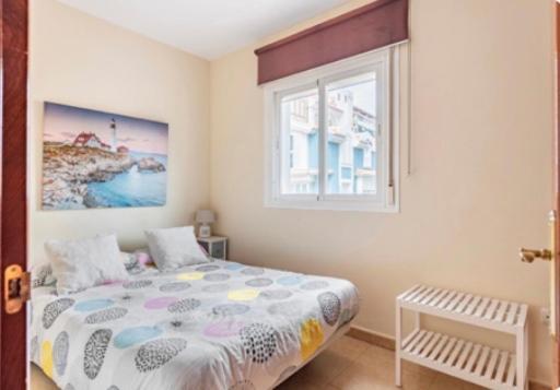 Apartamento En Primera Linea De Playa El Palo Malaga